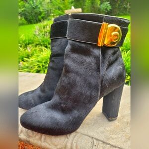 Salvatore Ferragamo Fur High Heels 8B